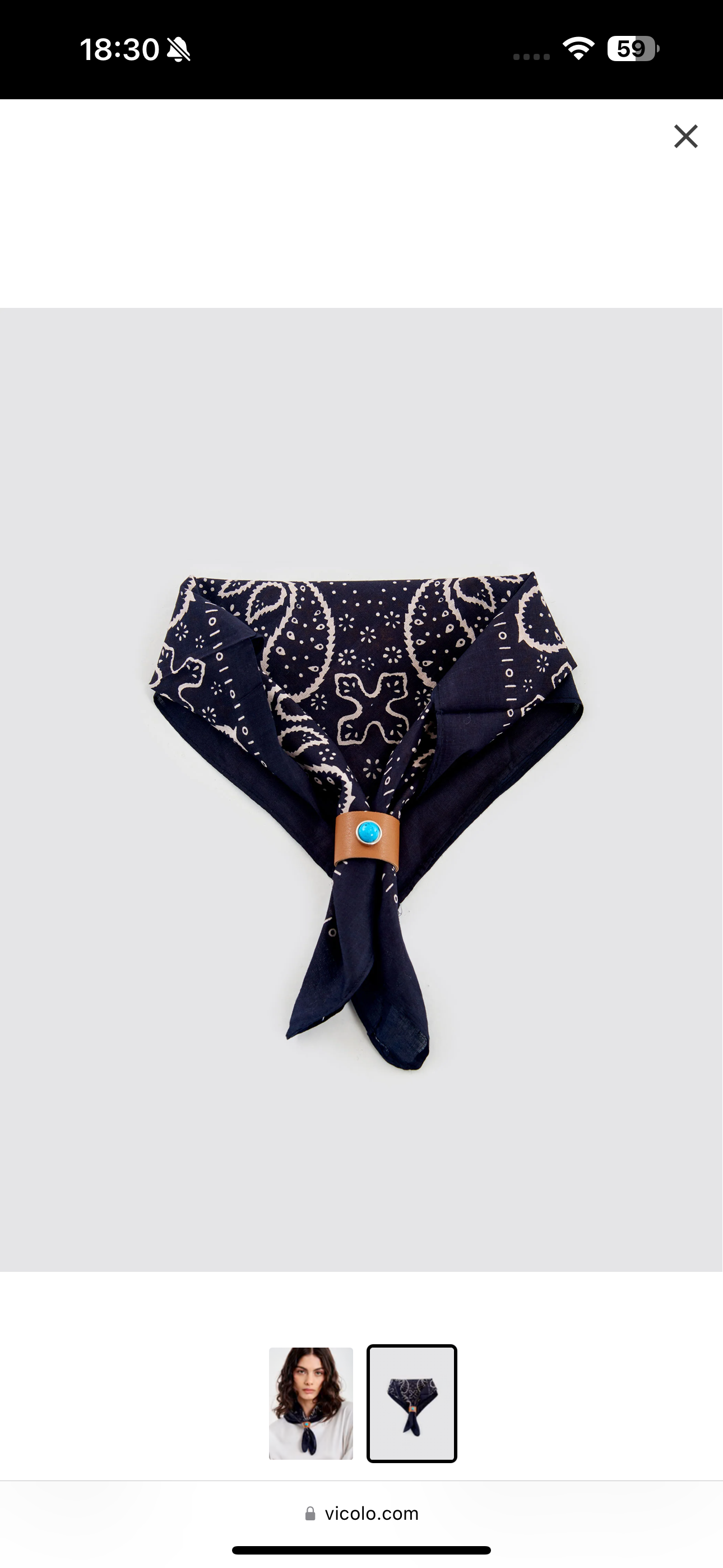 Bandana con cinturino