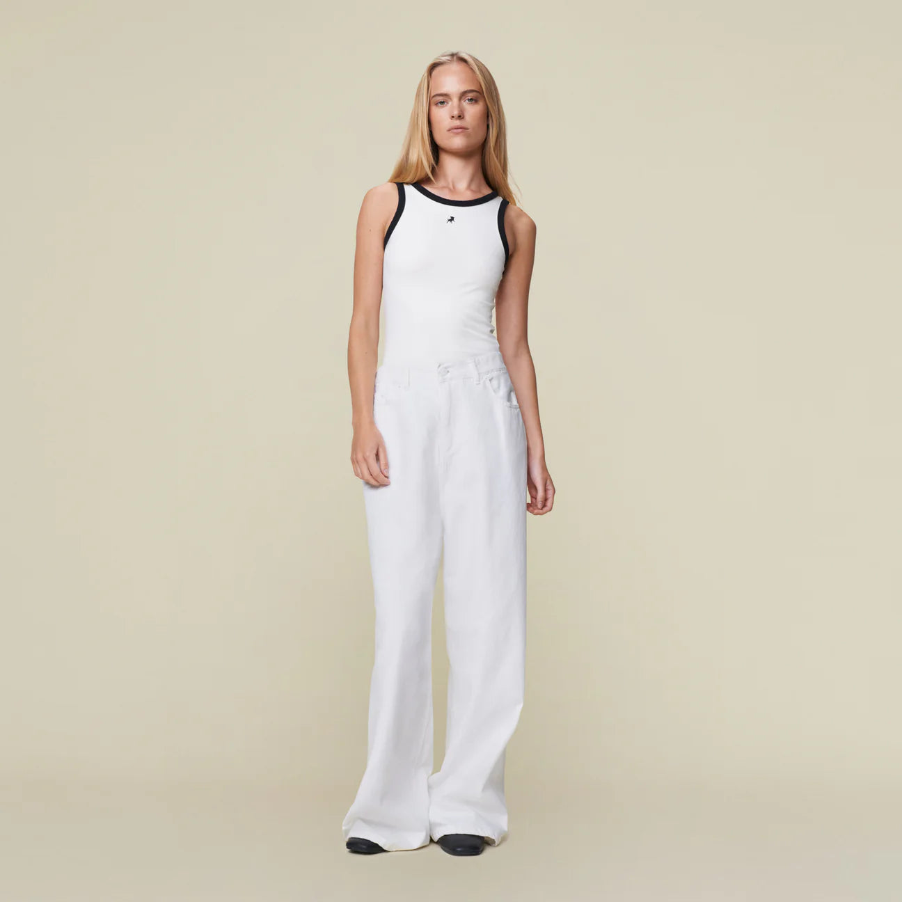 Paloma Otawa White - Low Rise Rise Fit