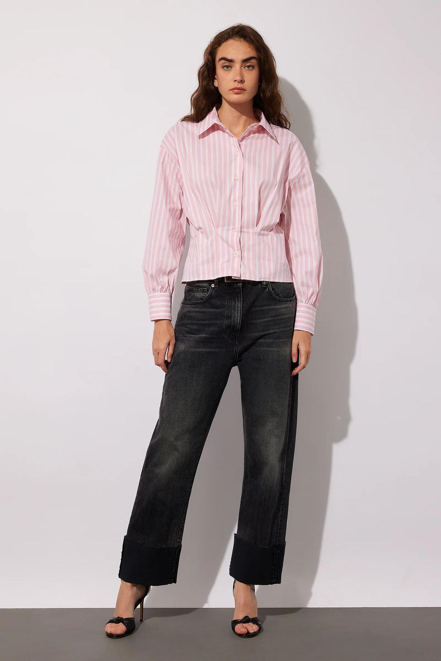 Camicia in popeline rigato con pinces