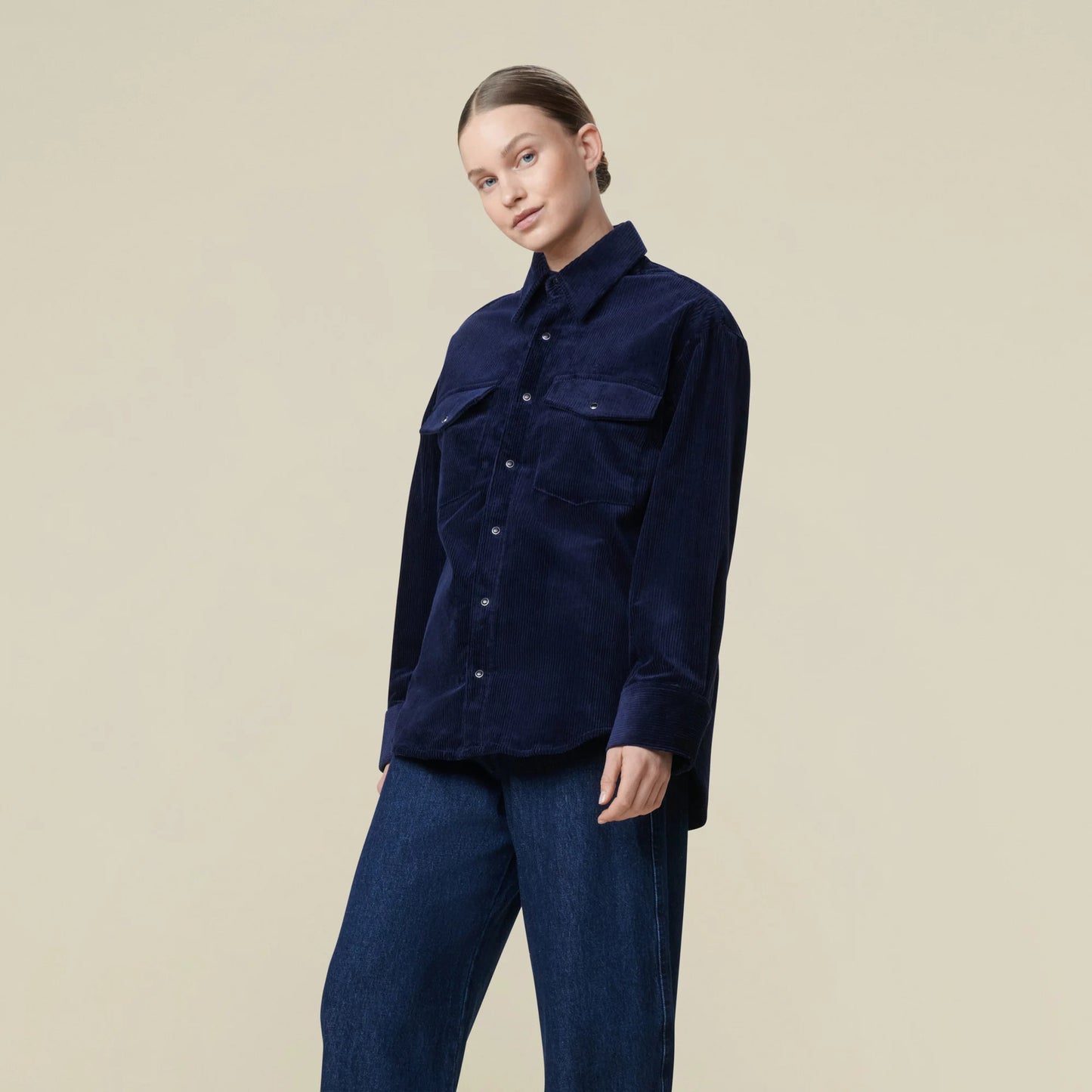 Mia shirt navy luton