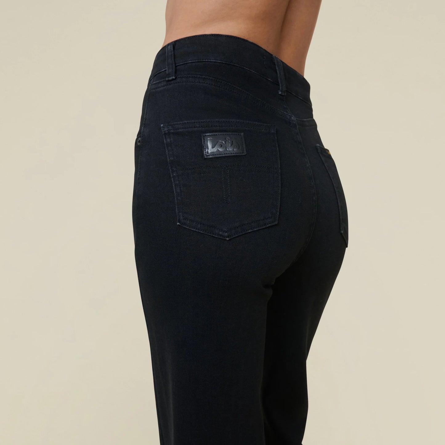 Palas mallow bob black