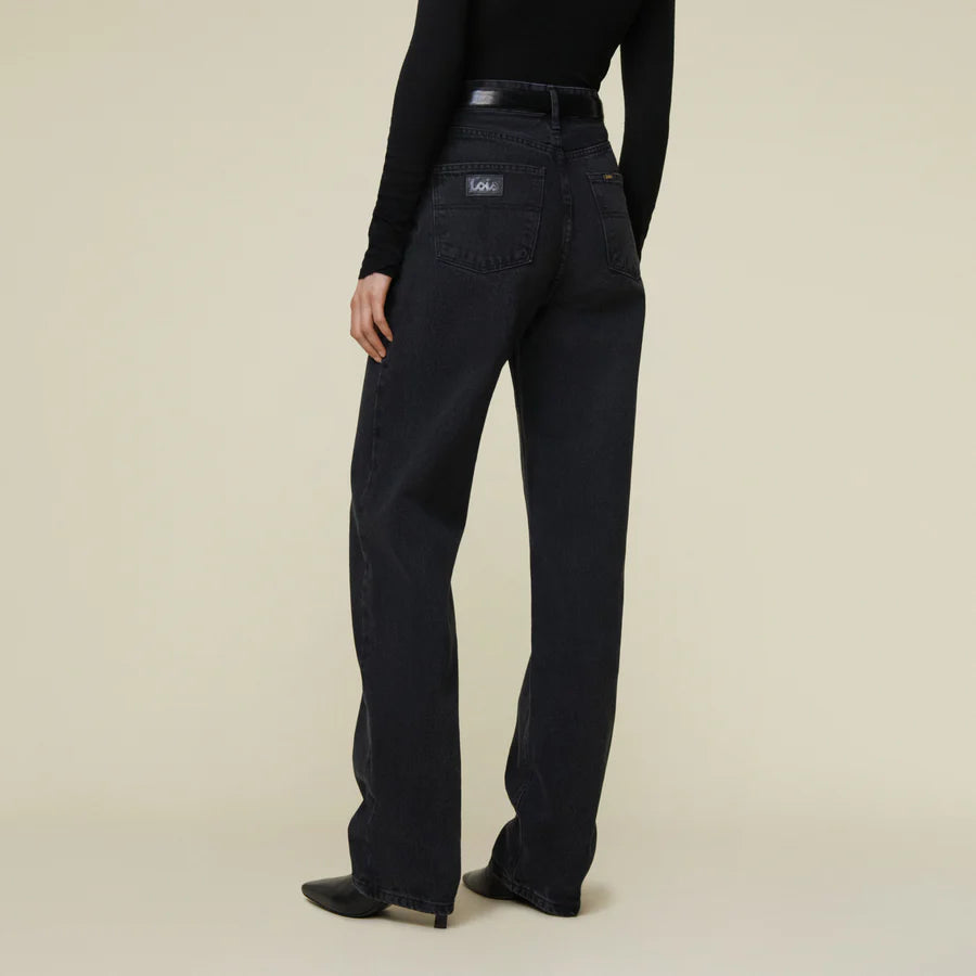 Maya Main Black - High Rise Straight Fit