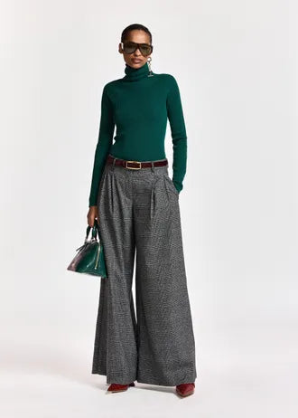 Black and grey plaid wide-leg trousers, twisted seam