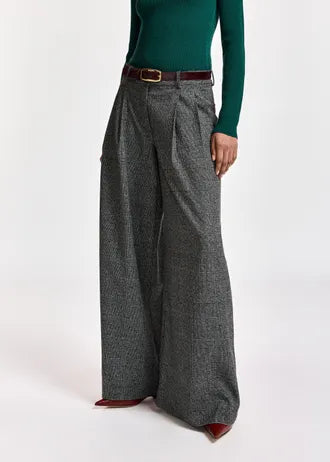 Black and grey plaid wide-leg trousers, twisted seam